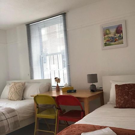 Comfy Private Bedrooms Near O2 Forum Kentish Town, Camden 런던 외부 사진